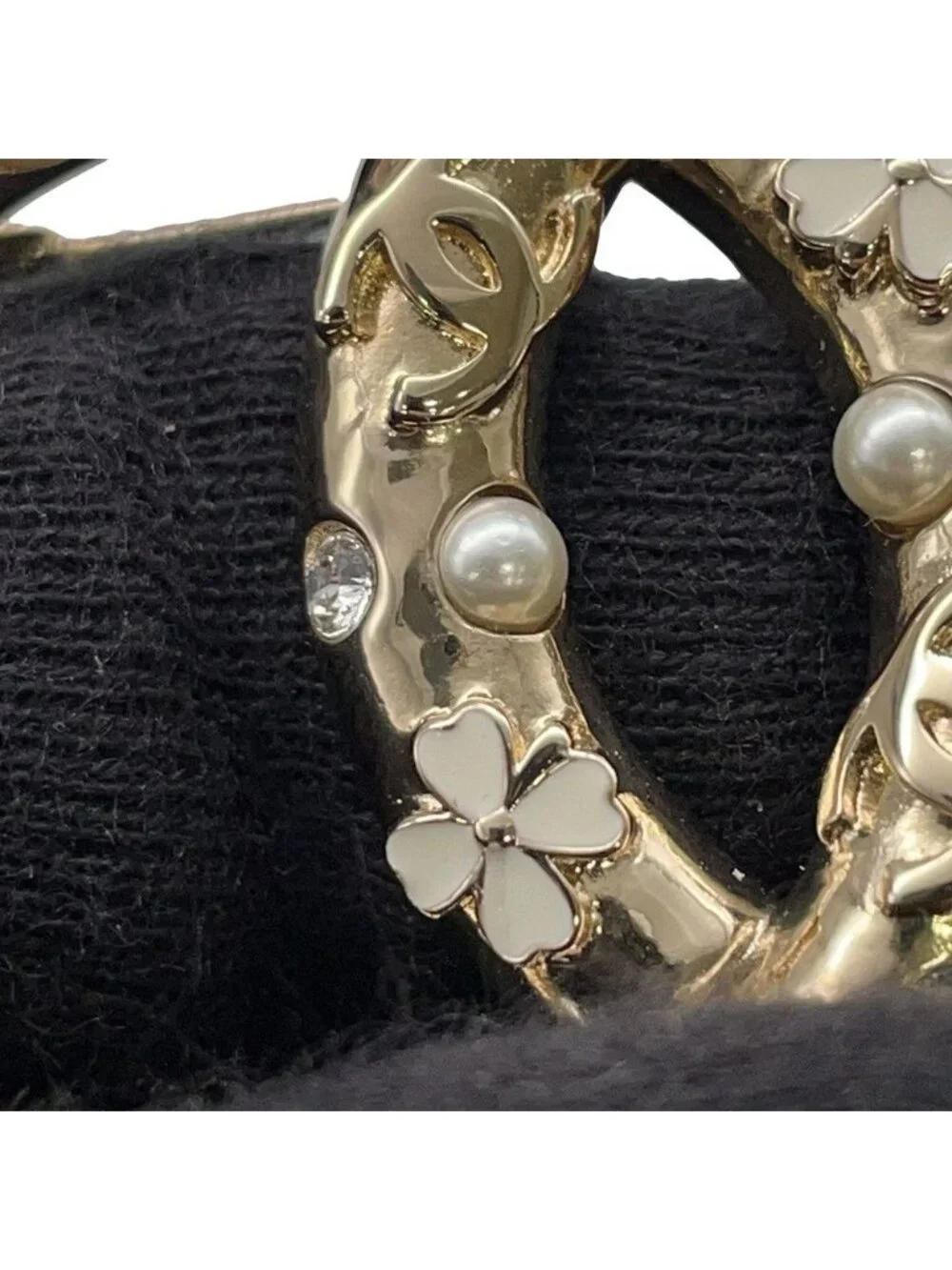 Chanel Brooch CC Logo Flower Metal 22